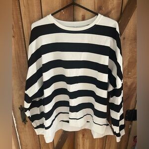 Boxy Stripe Black / White Sweatshirt Plus Size 2X